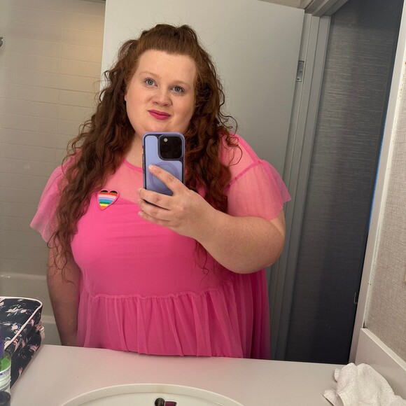 hollyadams396